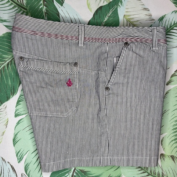 Volcom Striped Mid-Rise Stretch Shorts - Picture 4 of 8